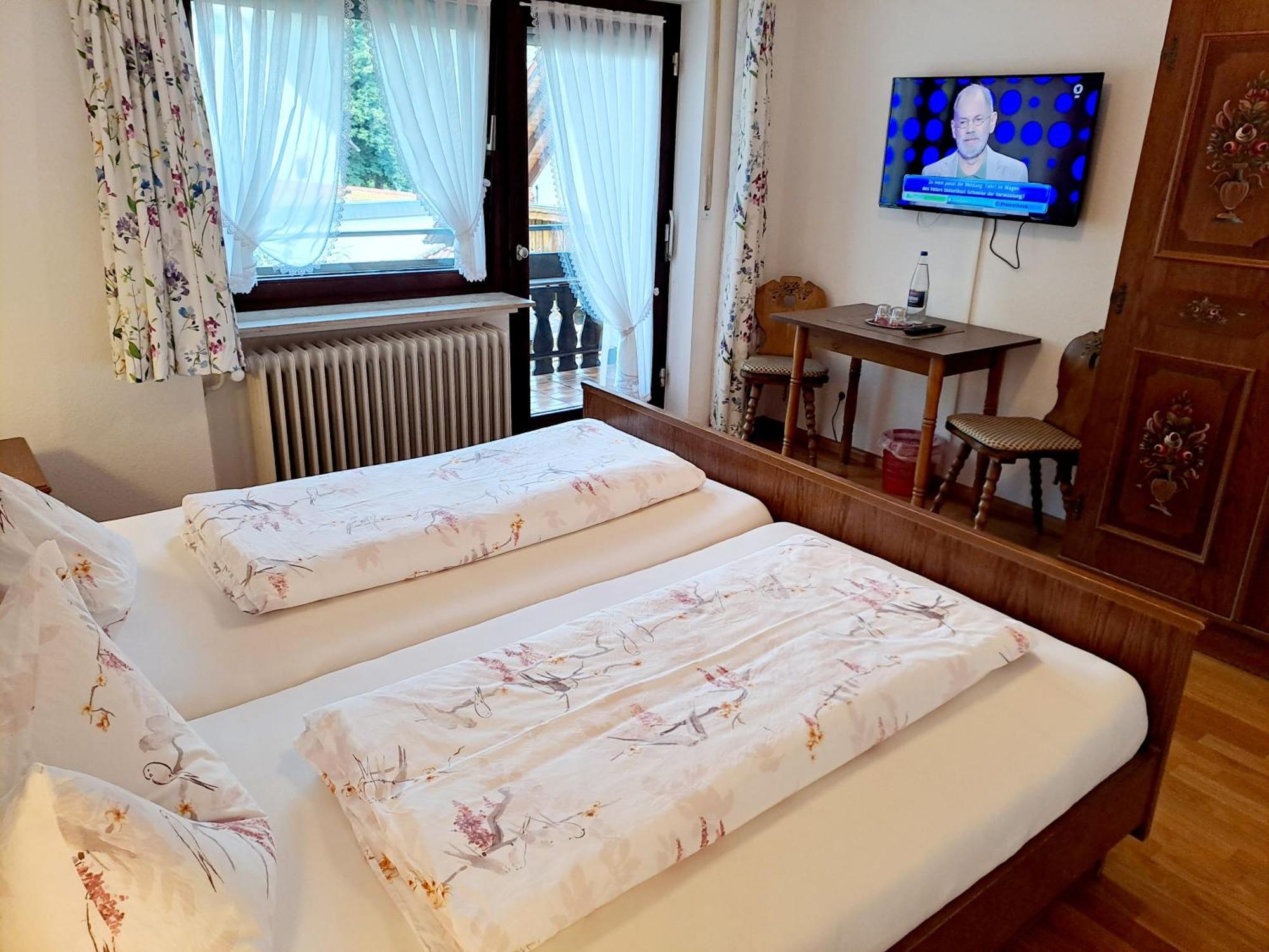 Pension Schlossbergblick Simonswald Dış mekan fotoğraf