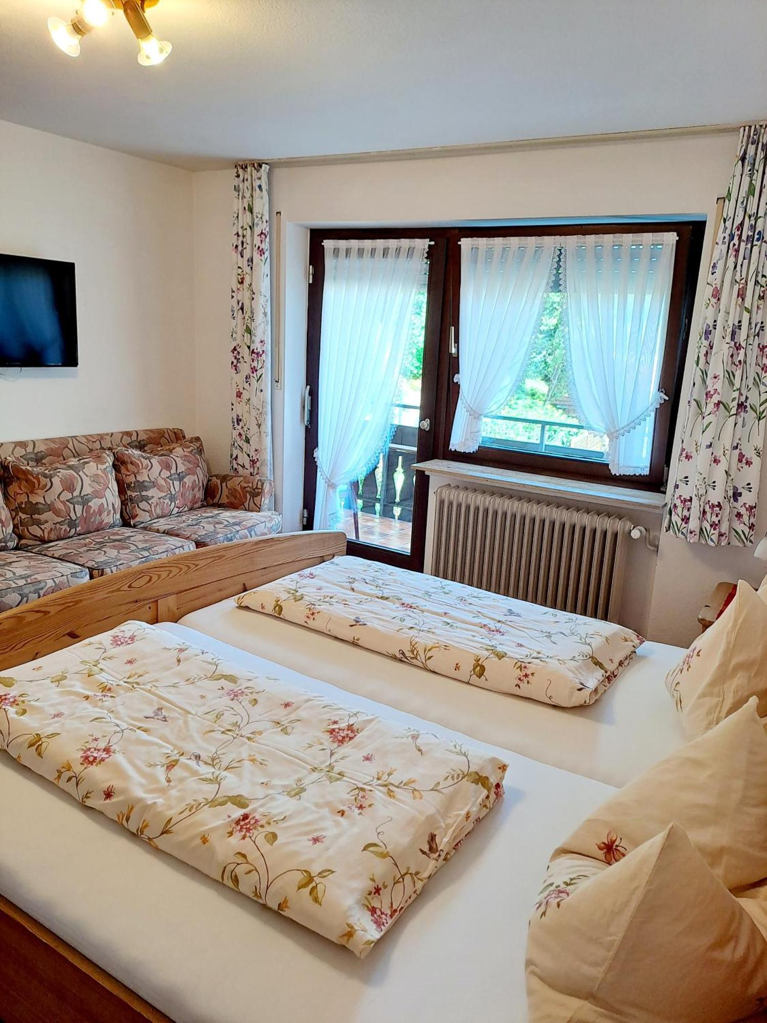 Pension Schlossbergblick Simonswald Dış mekan fotoğraf